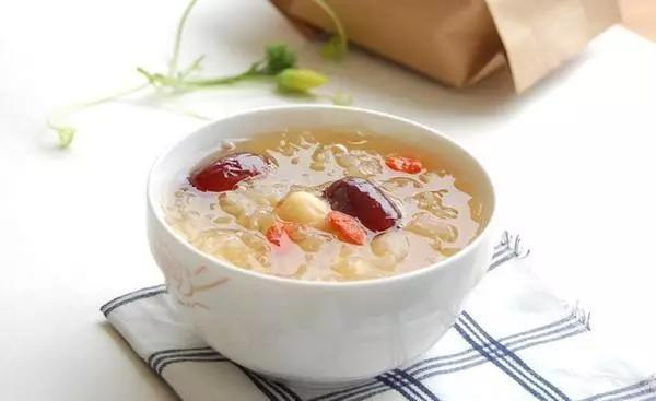 小产后吃什么好?小月子餐10天食谱，小月子餐10天食谱（产后20天月子餐食谱）
