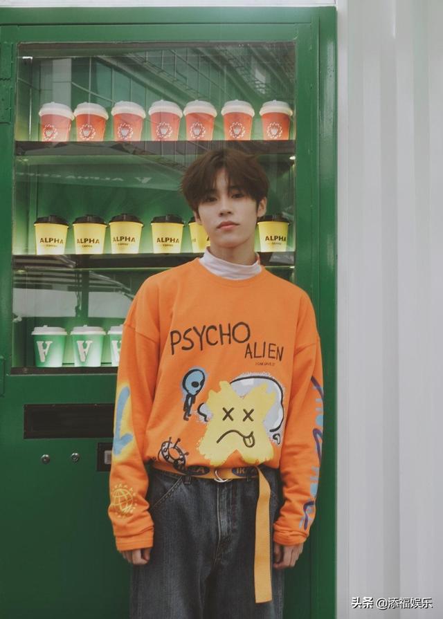 姚景元多少岁了，否认恋情并表示未诋毁其他艺人（时代峰峻姚景元被曝高考时恋爱）