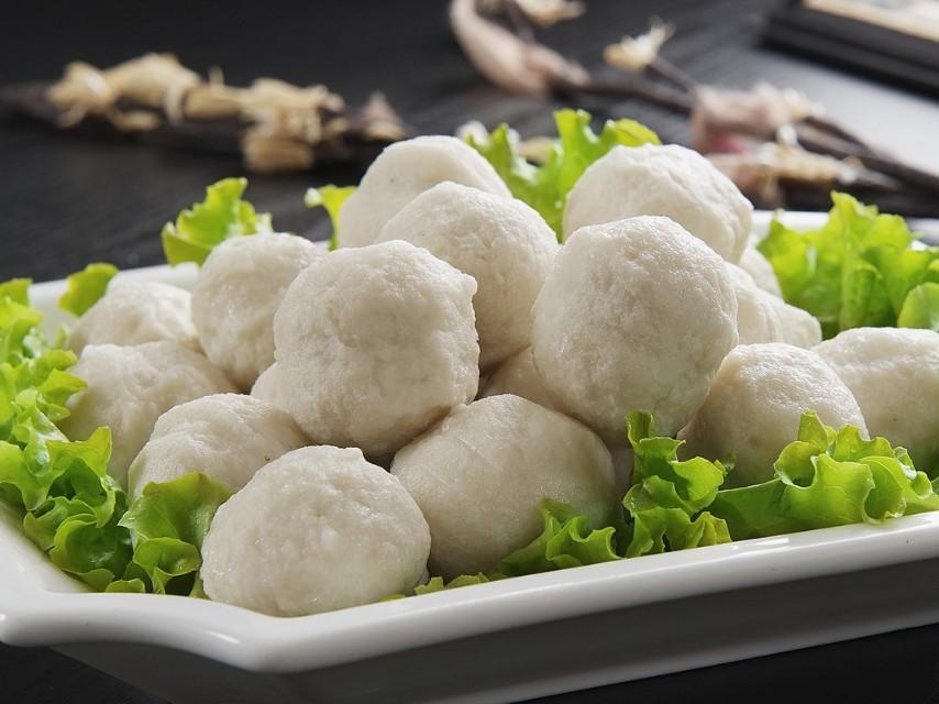 【手工魚丸】做法步驟圖  零添加就算不是夾心的也好吃-起舞食譜網