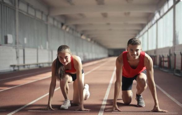 早上空腹运动要注意什么，早上空腹运动需要注意什么（为何空腹有氧训练得到了推崇）