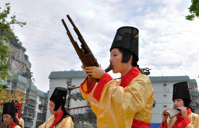 唱票是什么意思，唱什么意思解释（成语“和而不唱”中）