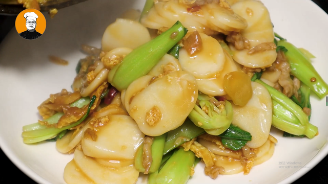 炒年糕的家常做法，桂花炒年糕的家常做法（炒年糕别直接下锅炒）