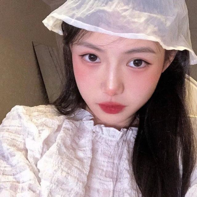 龙应该藏在云里你应该藏在心里，龙应该藏在云里你应该藏在心里表达了什么，微信头像（系列：龙应该藏在云里）