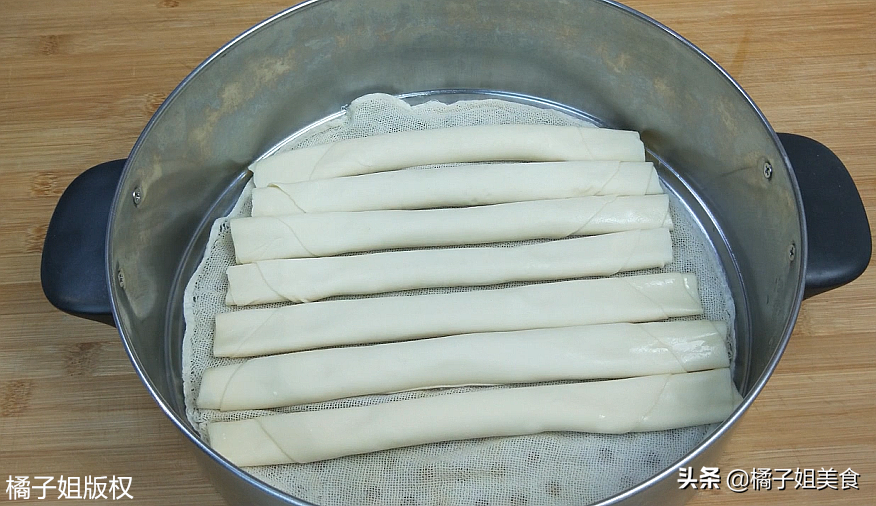 圖片[7]-【春餅】做法步驟圖 筋道有彈性 做法詳細(xì)一看就會(huì)-起舞食譜網(wǎng)