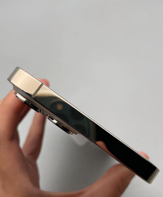 美版有锁和无锁的区别，苹果手机美版有锁和无锁的区别（网友入手美版iPhone13Pro）