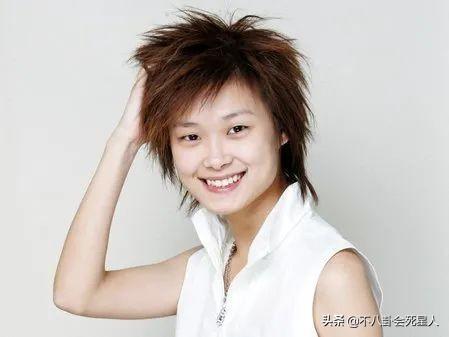 各届超级女声冠军是谁，2018年超级女声冠军是谁（其他都成了娱乐圈弃子）