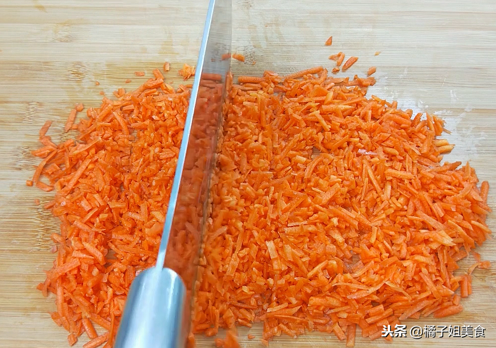 圖片[4]-【“炸丸子”】做法步驟圖 又香又鮮 比韭菜丸子還要香-起舞食譜網