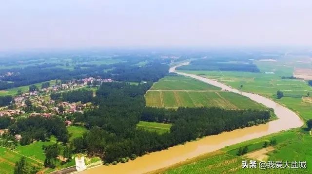 阜宁南站在哪里，阜宁东站和阜宁南站区别（美哉，阜宁新地图）