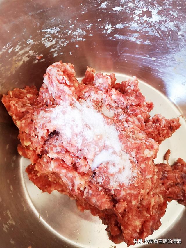 怎么做胡萝卜馅饼!，从揉面到调馅我都调整多次的最终配方