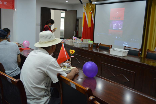 会议室怎样用气球布置，会议气球布置图片（佛祖岭A区“百年芳华·红心向党”庆党百年系列活动）