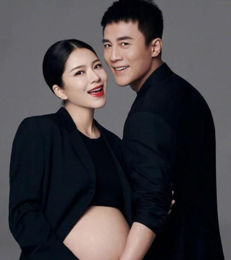 杜淳的连环情史，无缝连接10任绝美女友，40岁被圈外妻子设计套牢
