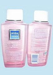 安安芦荟祛痘洗面奶，安安芦荟祛痘洗面奶怎么样（20岁左右女生适用的化妆品）