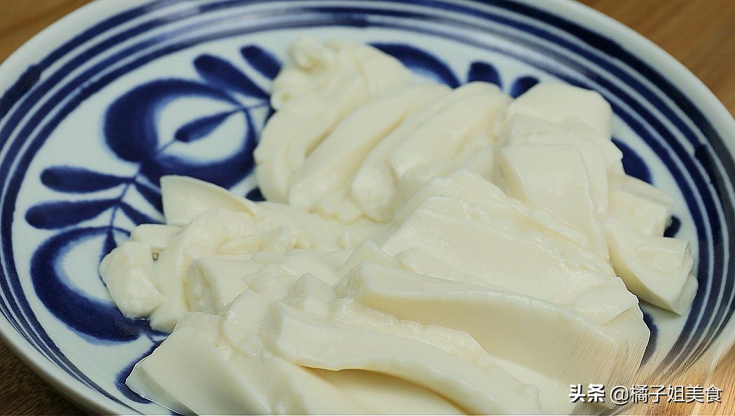 圖片[2]-【香菇豆腐雞蛋湯】做法步驟圖 清淡可口 喝完暖身又暖心-起舞食譜網