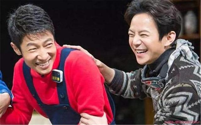 何炅个人资料简介，何炅资料简介（何炅到底是隐婚、不婚、晚婚还是其他）