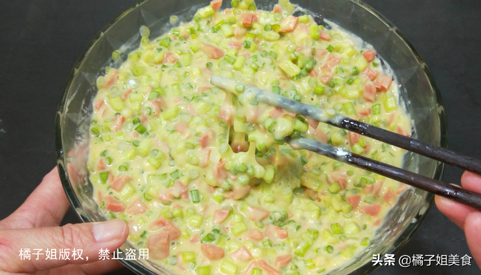 圖片[4]-【蒜苔烙雞蛋餅】做法步驟圖   鮮香味美 金黃酥脆 不吃撐都停-起舞食譜網