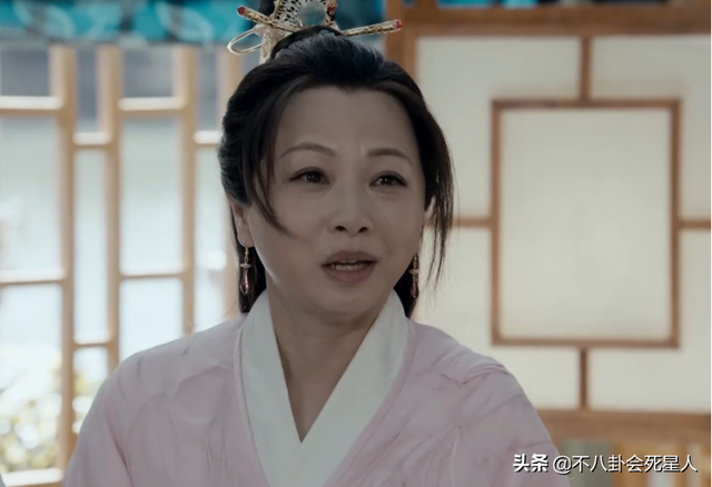 最新版天龙八部阿紫的扮演者是谁，24年前演阿紫是美少女