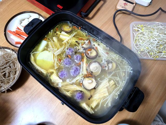 摩飞锅功能介绍，使用一千多的摩飞多功能料理锅是种怎样的体验