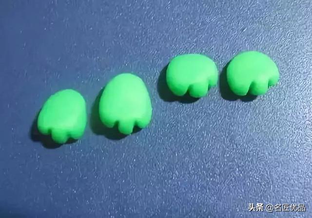 如何折一只猫咪手偶，怎么用一张纸折小猫（80后儿时经典玩具）