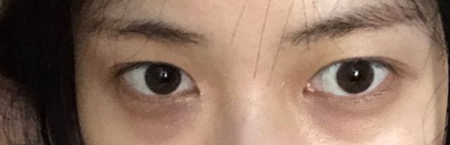 孕妇可以用眼霜吗，孕妇眼霜使用方法（2021年含有禁忌成分的热门眼霜）