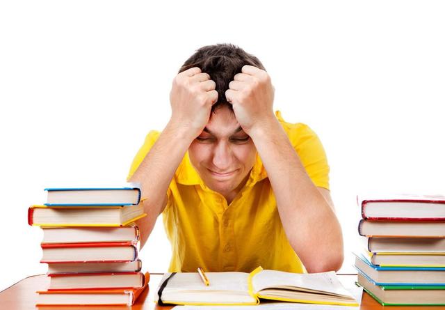 李姓女孩名字大全2022属虎，李姓家族女孩名字（明年水虎宝宝适合的名字）