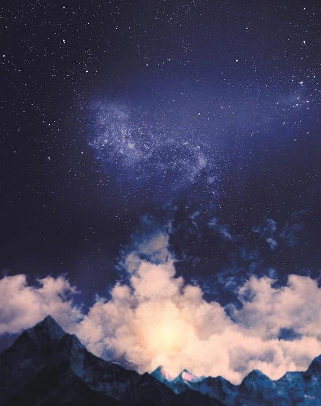 美好阳光且干净的女生头像  星空迷上了山野微信，美好阳光且干净的女生头像  星空迷上了山野，有雾有灯也有归人。（有哪些好看非人物的头像）