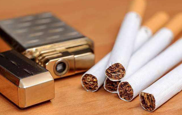 猫跳蚤怎么去除，猫跳蚤怎么去除最有效（猫咪去跳蚤的“偏方”）