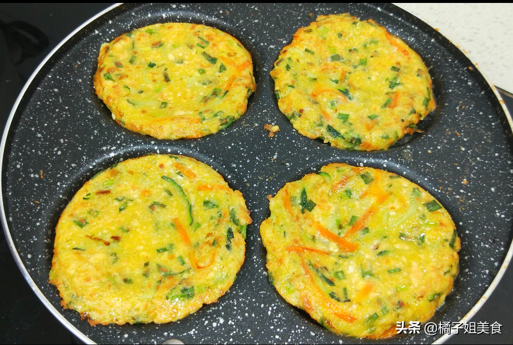 圖片[6]-【豆腐雞蛋餅】做法步驟圖 外焦里嫩  大人孩子都愛-起舞食譜網