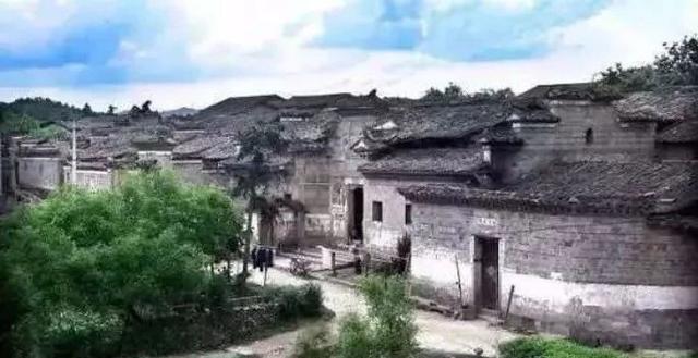 江西四大古镇，江西古城古镇旅游景点大全（这10个江西绝美小众古镇）