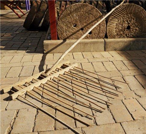 农具大全名称加图片，农具名称图解（过去夏收季节常用的10种农具）