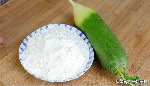 圖片[2]-簡(jiǎn)單又健康的蘿卜汁剪刀面 比面條更勁道 做法超簡(jiǎn)單-起舞食譜網(wǎng)