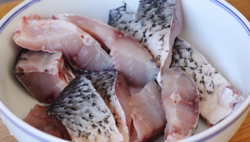 圖片[2]-【糖醋魚】做法步驟圖 簡單一做營養(yǎng)美味 出鍋連湯汁都不剩-起舞食譜網(wǎng)