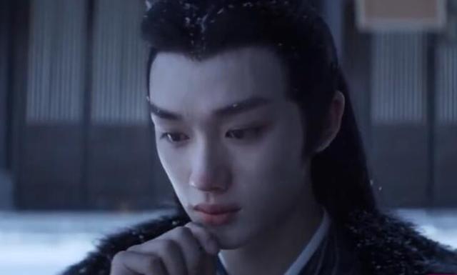 丁程鑫靠郭敬明肩膀，郭敬明力捧小鲜肉终见成效