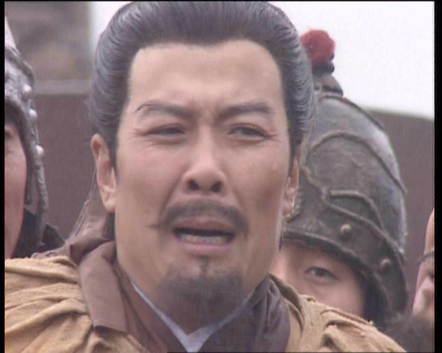 赤壁之战的故事，三国赤壁战役故事（刘备被曹操围攻孙权出手相救）