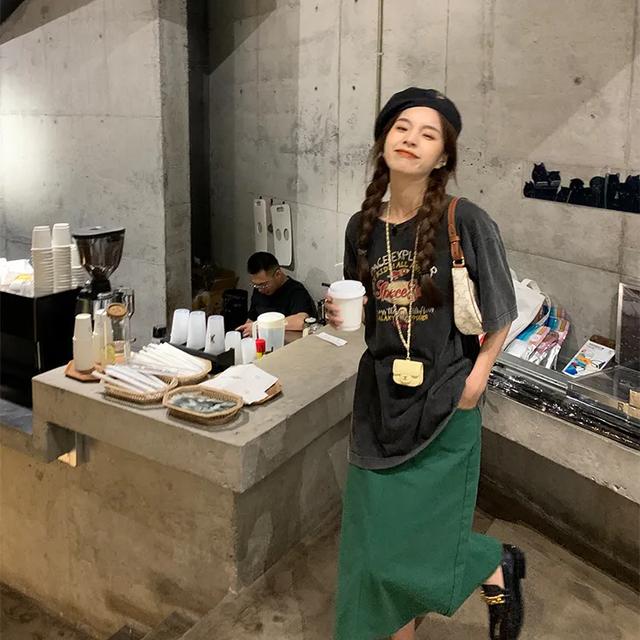 什么是funky 穿搭，一见钟情的夏日复古风穿搭