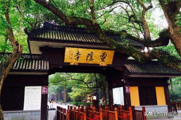 中国四大名寺是哪四个，中国的四大名寺（中国十大名寺排行榜）