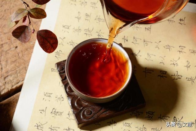 普洱茶介绍，普洱茶的介绍及相关知识（其在茶类中究竟属于什么茶）