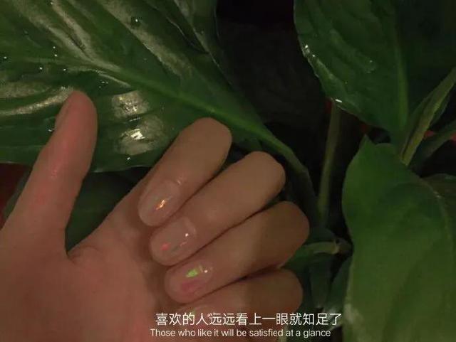 超级好看的唯美图片，超级好看的背景图（一组超好看的朋友圈背景图）