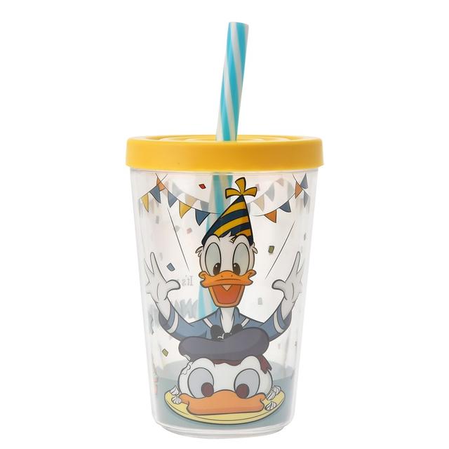 唐老鸭庆生记电视剧，还有奇奇蒂蒂一同庆祝