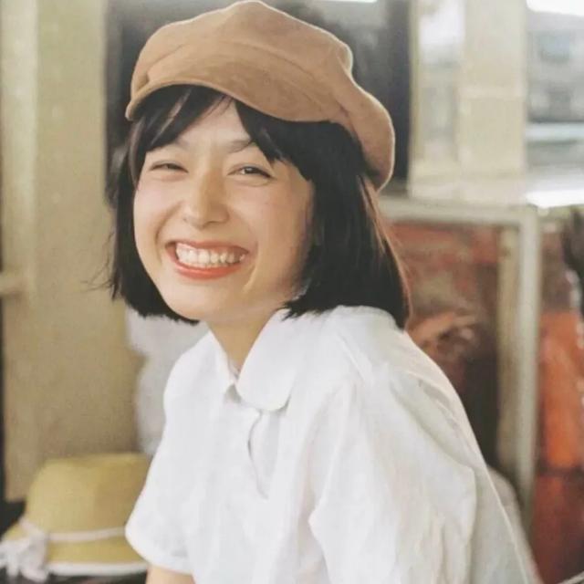 微信壁纸图片大全，微信背景图片（微信朋友圈背景图<60张>）