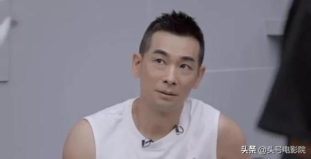 梅艳芳葬礼上的两个男人:一个天后杀手,而赵文卓说要保守秘密