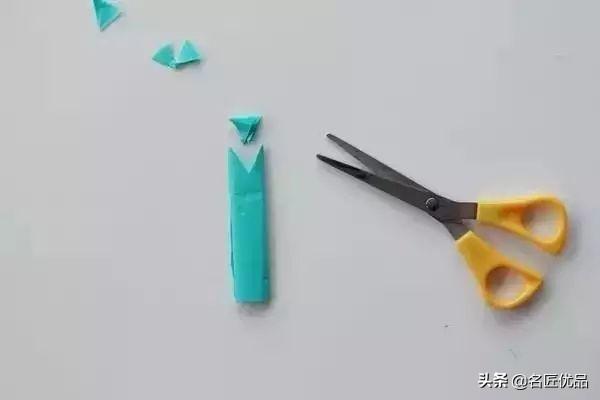 怎么做纸花而且最简单，几种简单折纸花教程