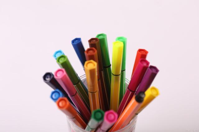 什么是马克笔，绘画用的马克笔是什么（画材知多少，马克笔小知识）