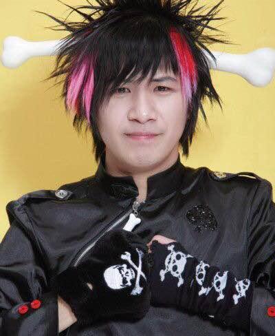 dzw是明星大张伟的缩写.