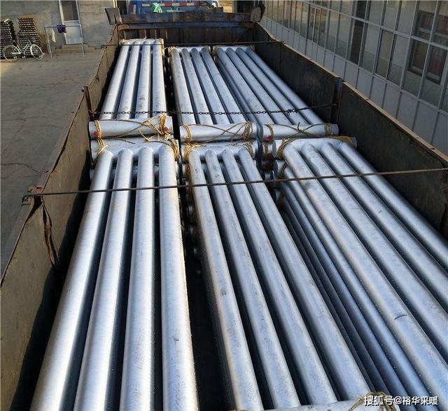 超导散热器，光排管热管散热器的优势有哪些（超导散热技术）