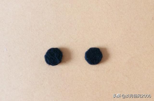 书签制作小学生的手工书签，儿童手工书签的制作方法（简单的小兔子书签的做法）