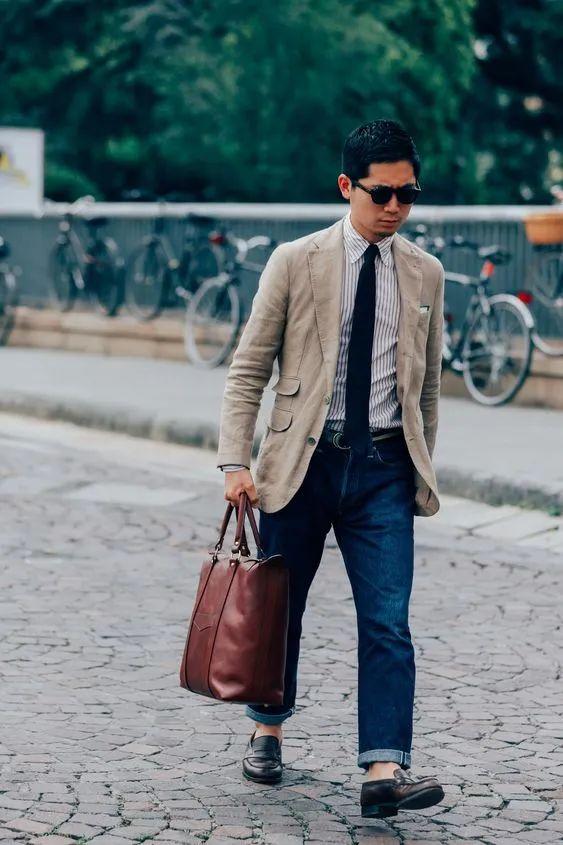 腿粗牛仔裤怎么挑选，这4大风格不是谁都能驾驭