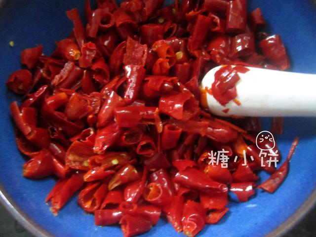 火锅底料的做法，火锅底料的做法和配方教学（我总算明白为什么火锅那么好吃了）