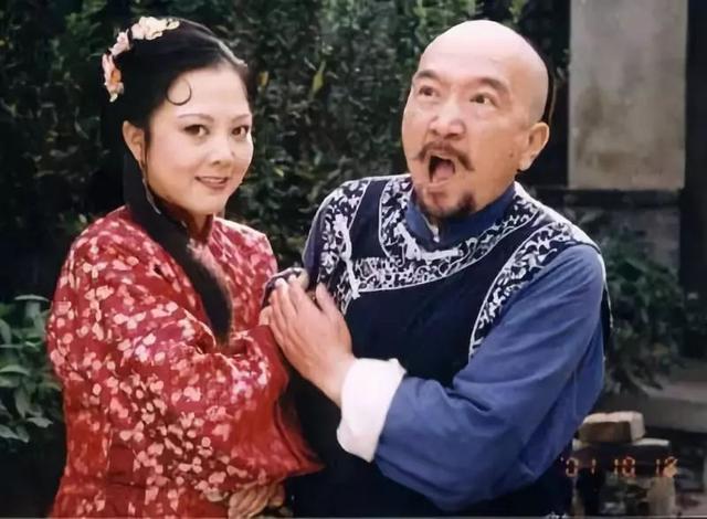 神医喜来乐传奇演员表，神医喜来乐所有演员表（《神医喜来乐》18年）