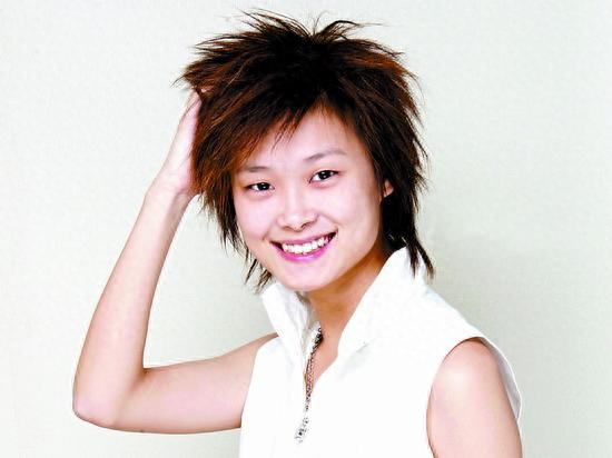 2005超女李宇春何洁张靓颖海选，05年超女选秀巅峰