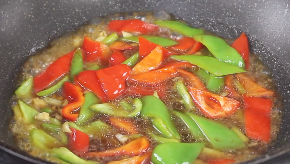 图片[6]-【豆腐丸子】做法步骤图 鲜嫩营养又美味 每次做一大锅不够吃-起舞食谱网